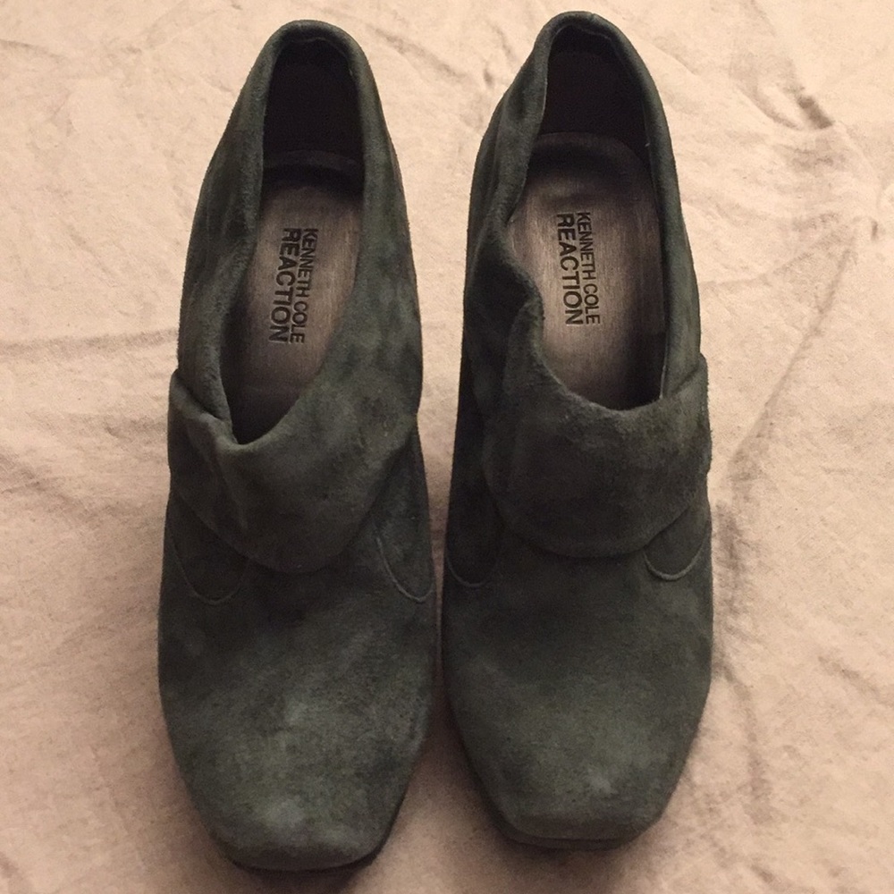 Clogs - Picture 2 of 7